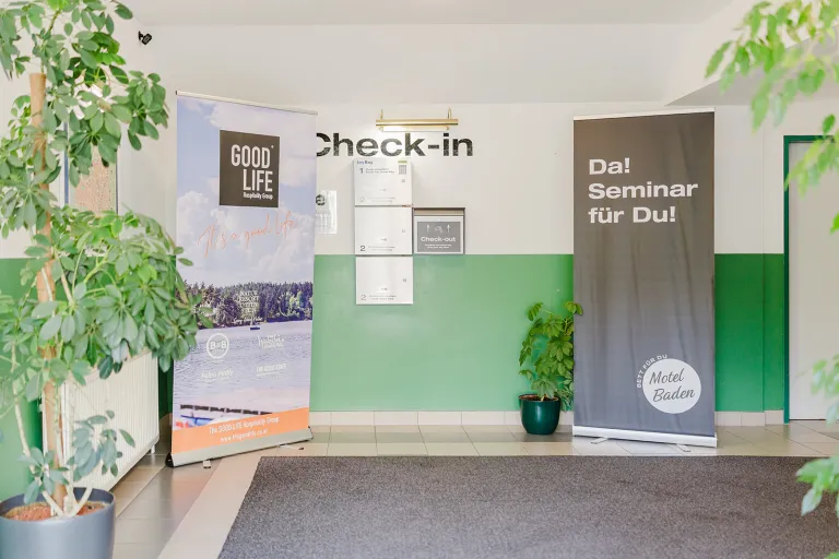 Entrance area with check-in at Motel Baden